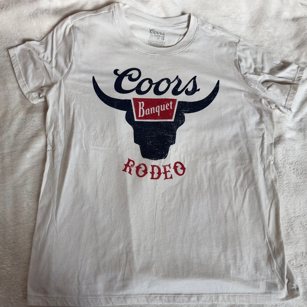 Women’s Coors Banquet Graphic Tee